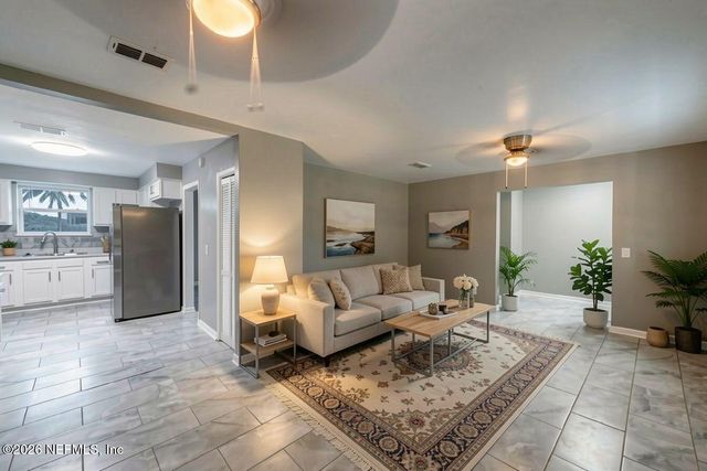1532 LEESTAN Court, Orange Park, FL 32073