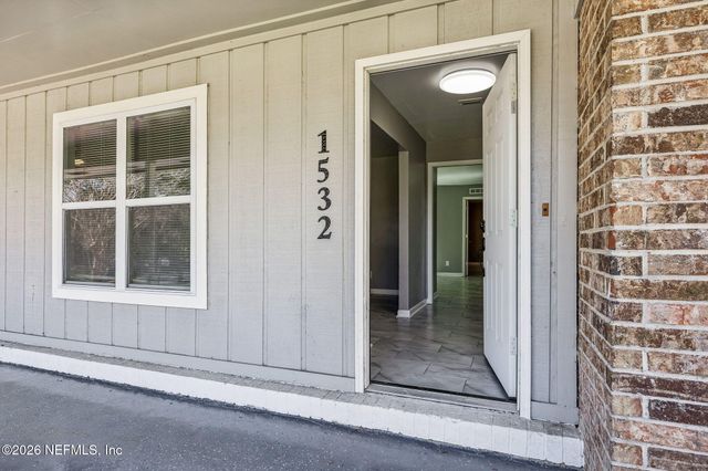 1532 LEESTAN Court, Orange Park, FL 32073