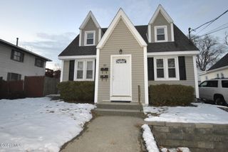 83 Osborne Road, Colonie, NY 12205