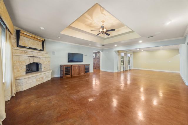 1200 Doe Run HOLW, Fredericksburg, TX 78624