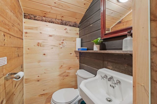 42 White Birch Point Road, Antrim, NH 03440