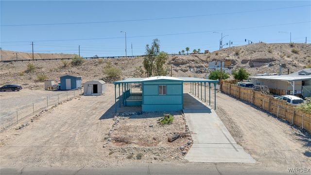 3820 Rising Sun Road, Bullhead City, AZ 86442