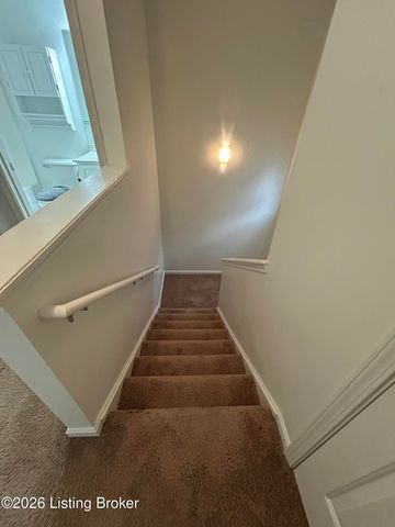5305 Carolina Crossings Way 201, Louisville, KY 40219