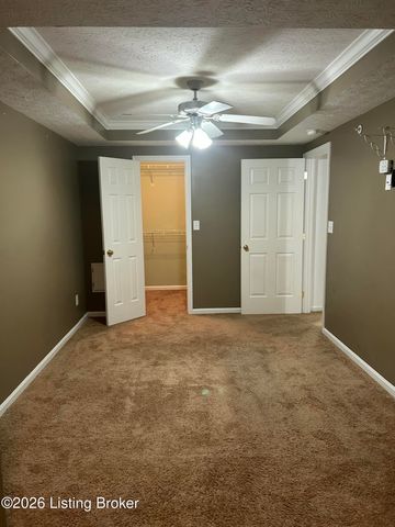 5305 Carolina Crossings Way 201, Louisville, KY 40219