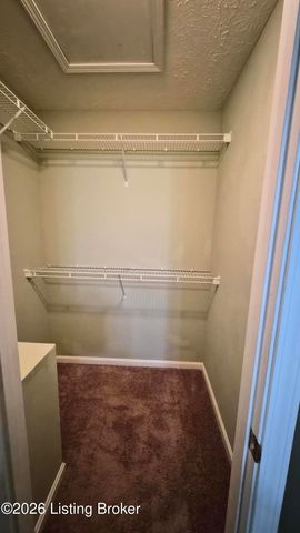 5305 Carolina Crossings Way 201, Louisville, KY 40219