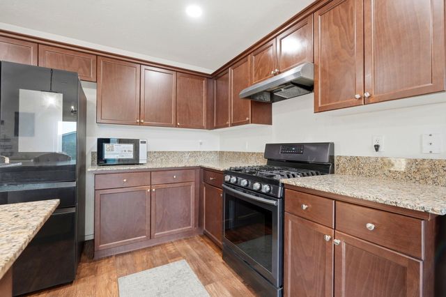 501 Alpha Street, Tulare, CA 93274