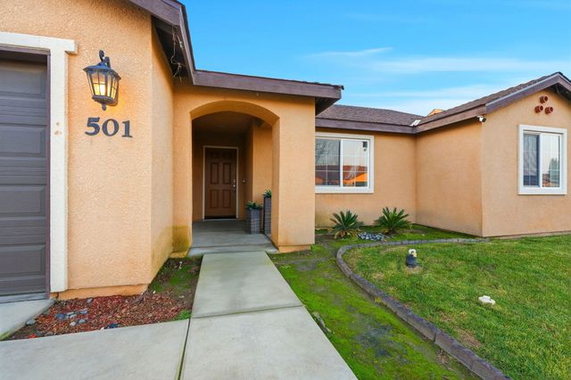 501 Alpha Street, Tulare, CA 93274