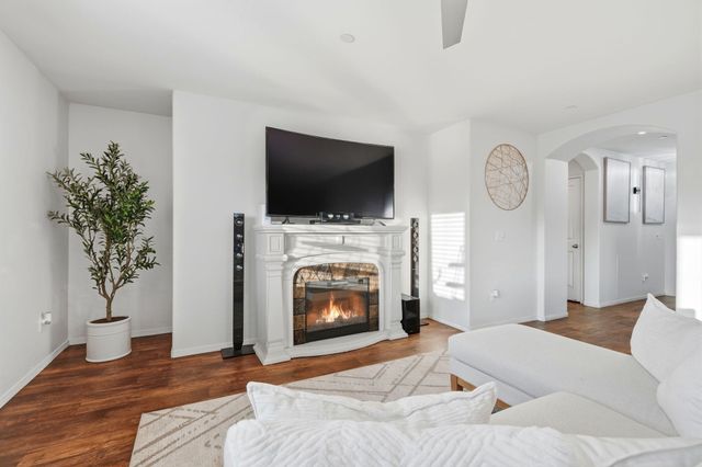 501 Alpha Street, Tulare, CA 93274