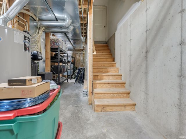 9116 Metea Valley Crossing, Leo, IN 46765