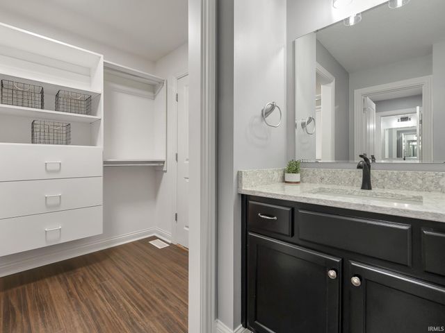 9116 Metea Valley Crossing, Leo, IN 46765