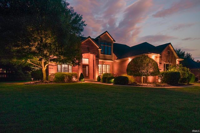 9116 Metea Valley Crossing, Leo, IN 46765