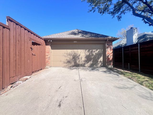 9905 Ashmont Drive, Frisco, TX 75035