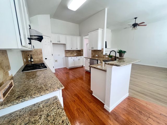 9905 Ashmont Drive, Frisco, TX 75035