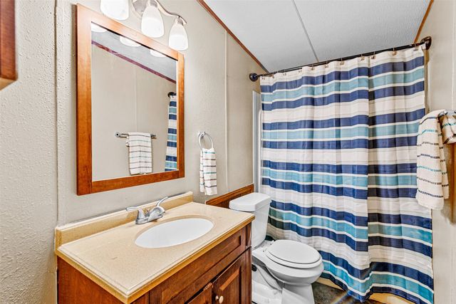 12156 Thistle Lane, Justin, TX 76247