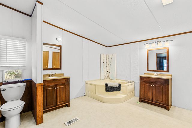 12156 Thistle Lane, Justin, TX 76247