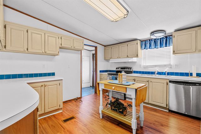 12156 Thistle Lane, Justin, TX 76247