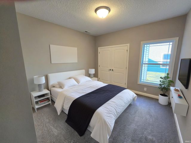 5480 Rio Azul Cove, Fort Wayne, IN 46818