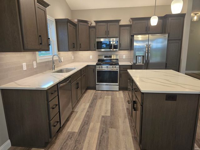 5480 Rio Azul Cove, Fort Wayne, IN 46818