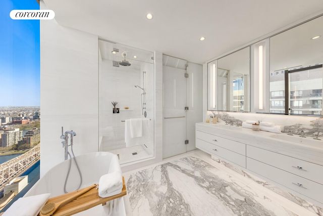 430 E 58th St Apt 47A, New York City, NY 10022