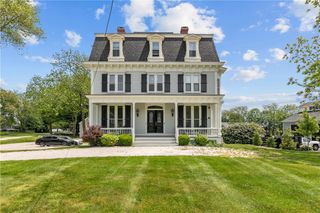 2951 East Main Road 6, Portsmouth, RI 02871