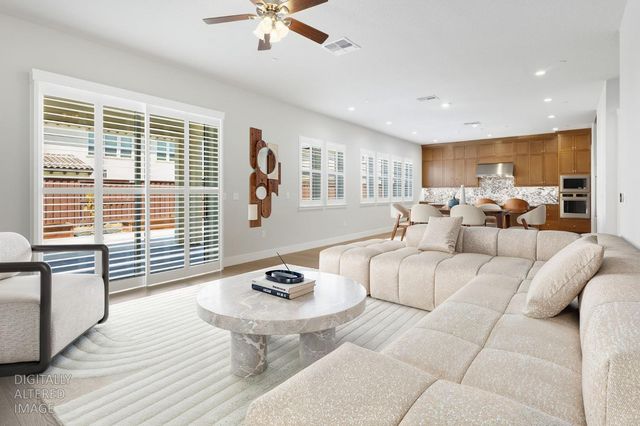 3653 Manzanita Way, Folsom, CA 95630