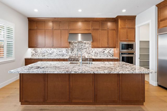 3653 Manzanita Way, Folsom, CA 95630