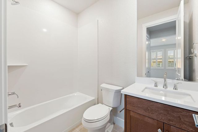 3653 Manzanita Way, Folsom, CA 95630