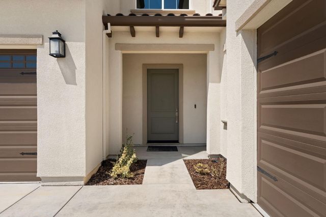 3653 Manzanita Way, Folsom, CA 95630