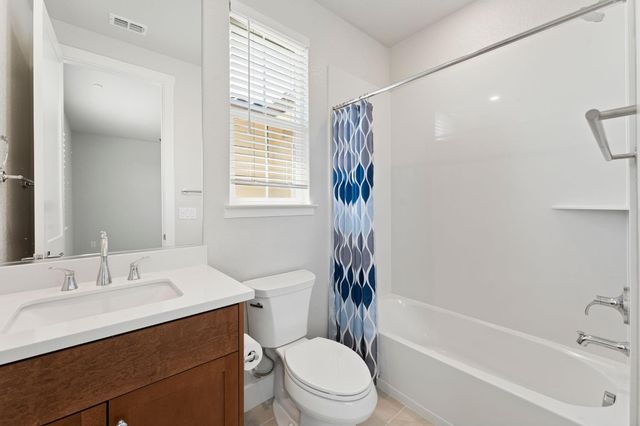 3653 Manzanita Way, Folsom, CA 95630