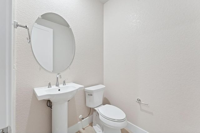3653 Manzanita Way, Folsom, CA 95630