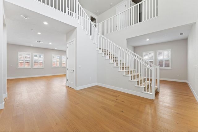 3653 Manzanita Way, Folsom, CA 95630