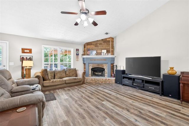 89 Katie Spring Lane, Jefferson, GA 30549
