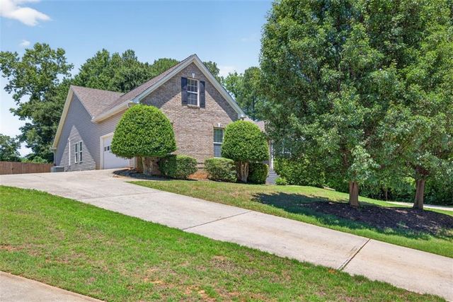 89 Katie Spring Lane, Jefferson, GA 30549