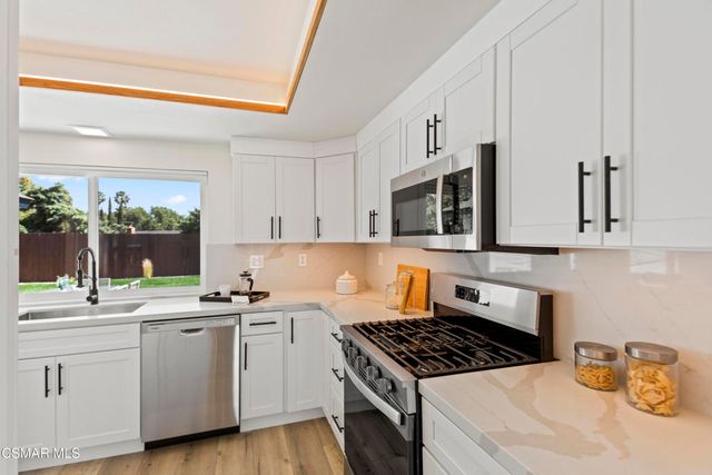 416 Camino Dos Palos, Thousand Oaks, CA 91360