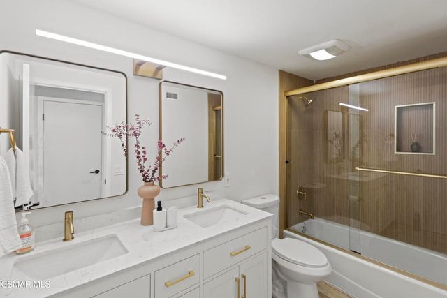 416 Camino Dos Palos, Thousand Oaks, CA 91360