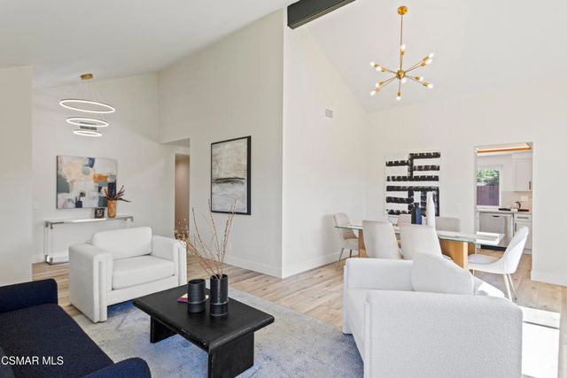 416 Camino Dos Palos, Thousand Oaks, CA 91360