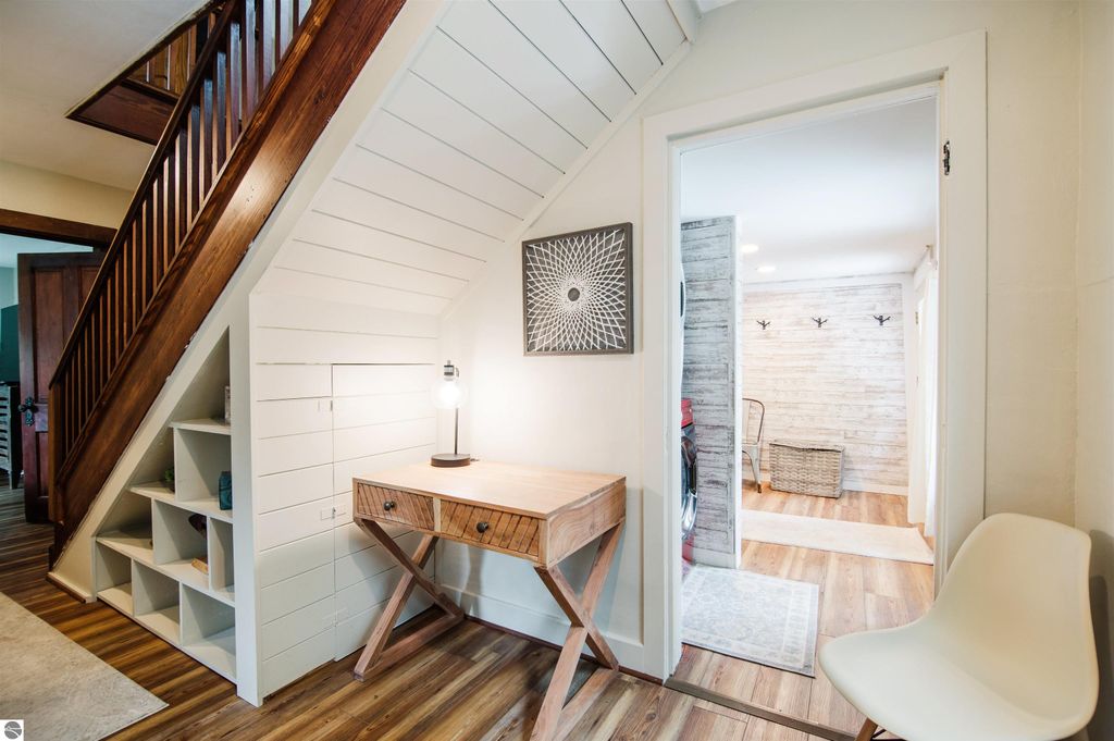 Image 9 of property listing at 08623 Mercer, Charlevoix, MI 49720