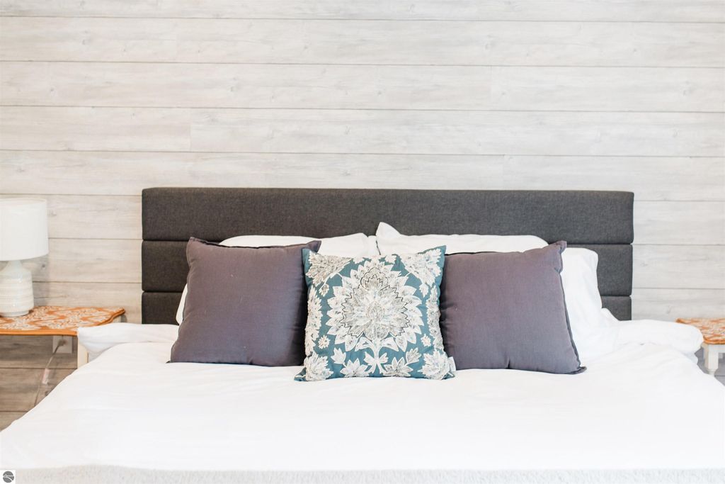 Image 11 of property listing at 08623 Mercer, Charlevoix, MI 49720