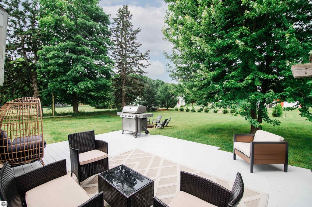 Image 4 of property listing at 08623 Mercer, Charlevoix, MI 49720