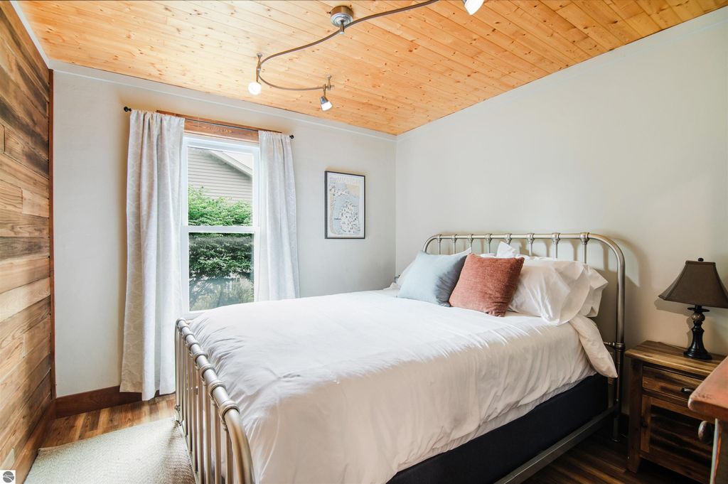 Image 54 of property listing at 08623 Mercer, Charlevoix, MI 49720