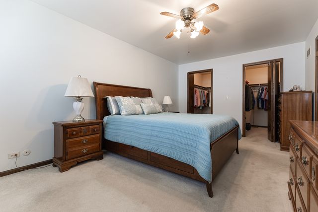387 Woodlane Court, Wood Dale, IL 60191
