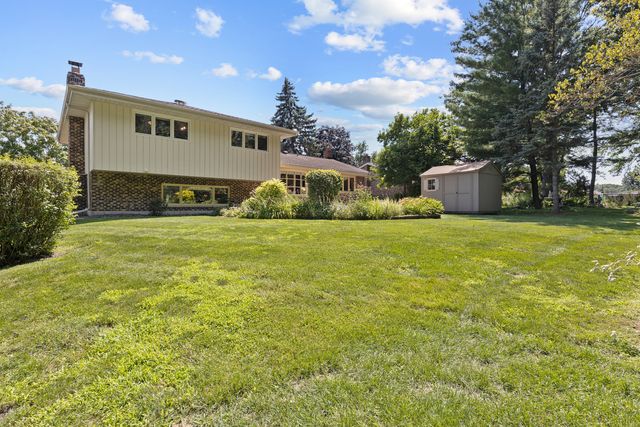 387 Woodlane Court, Wood Dale, IL 60191