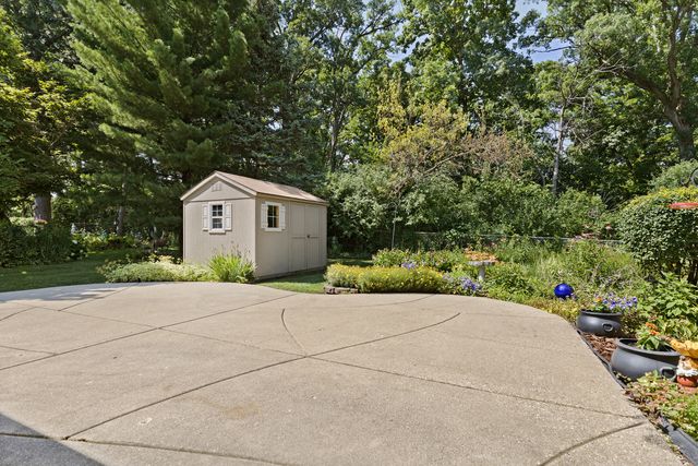 387 Woodlane Court, Wood Dale, IL 60191