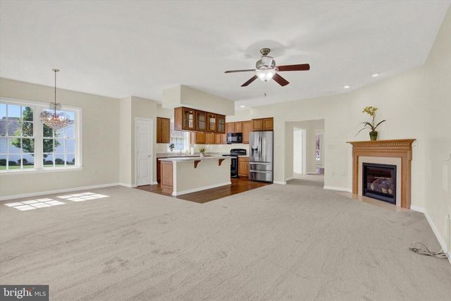 24 ST MICHAELS WAY, Hanover, PA 17331