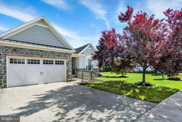 24 ST MICHAELS WAY, Hanover, PA 17331