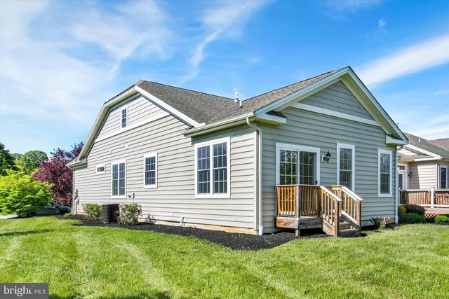 24 ST MICHAELS WAY, Hanover, PA 17331