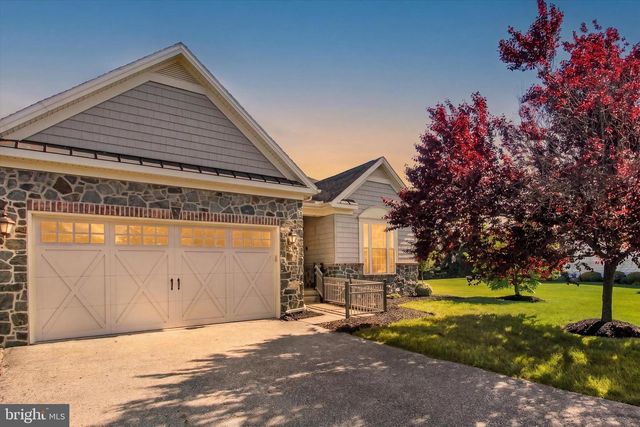 24 ST MICHAELS WAY, Hanover, PA 17331