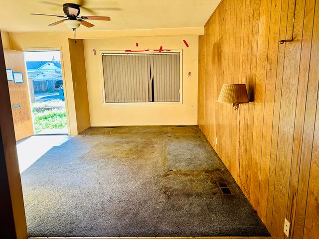 714 Broad Street, Medford, OR 97501