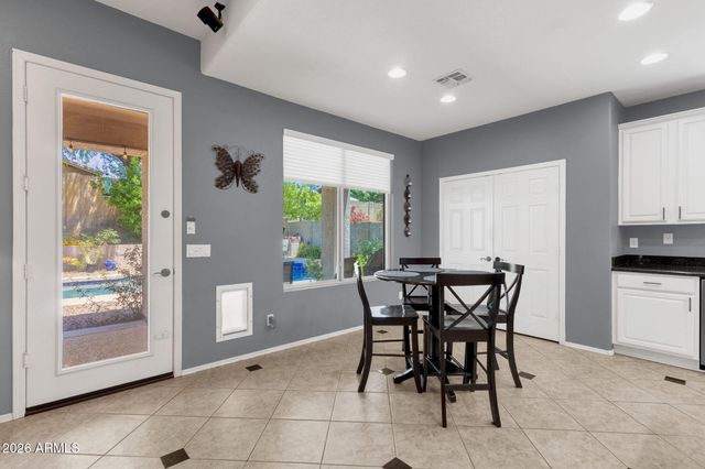 3026 W WALDEN Drive, Anthem, AZ 85086