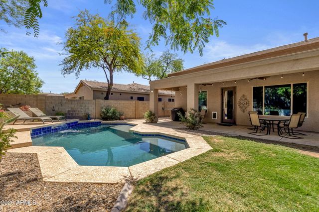 3026 W WALDEN Drive, Anthem, AZ 85086